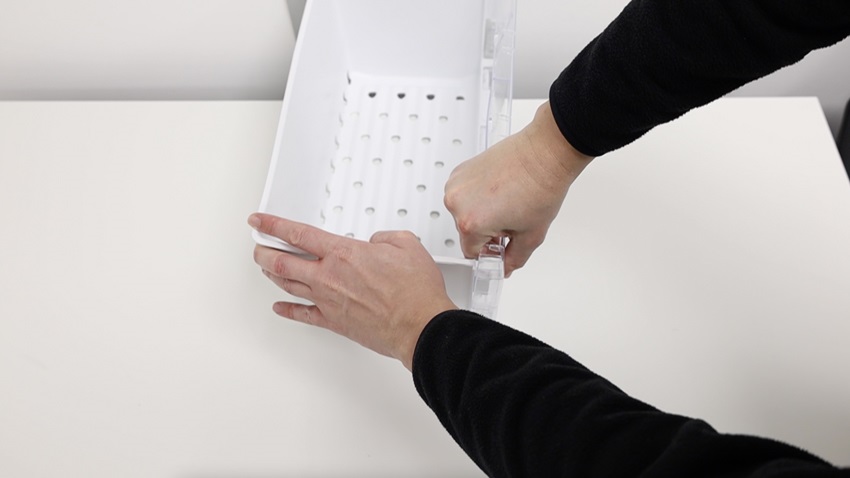 How To Replace A Fridge Freezer Bottom Drawer Container Body - Indesit