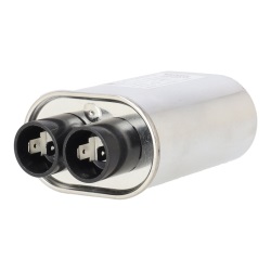 Capacitor high voltage